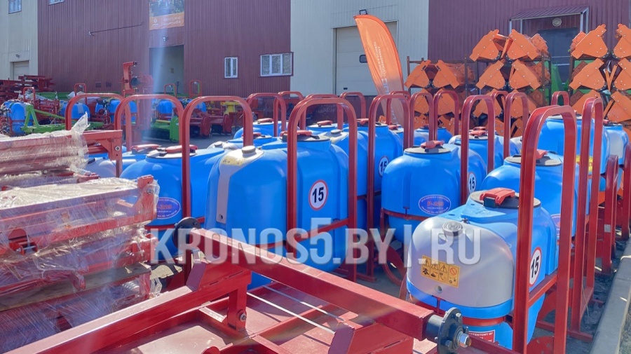 Опрыскиватель полевой навесной Biardzki P329 (300 л)